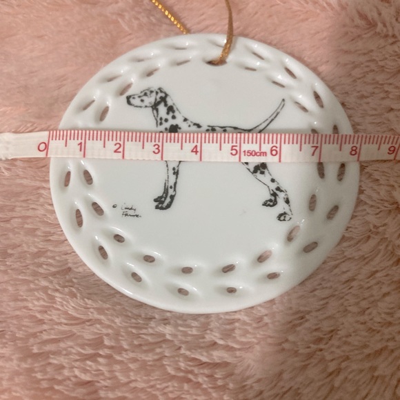 Collectable ‘CindyFarmer’ signed, Dalmatian glass ornament/ Pet decoration. - Picture 4 of 4